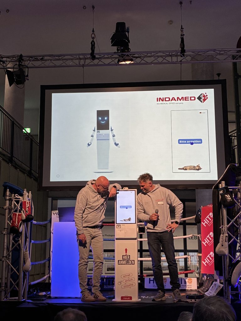 MEDICAL OFFICE beim HIT-Kongress Köln 2026 - „Fight im Foyer“